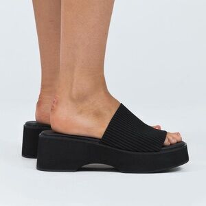 Princess Polly Therapy Black Nawty Platform Sandals